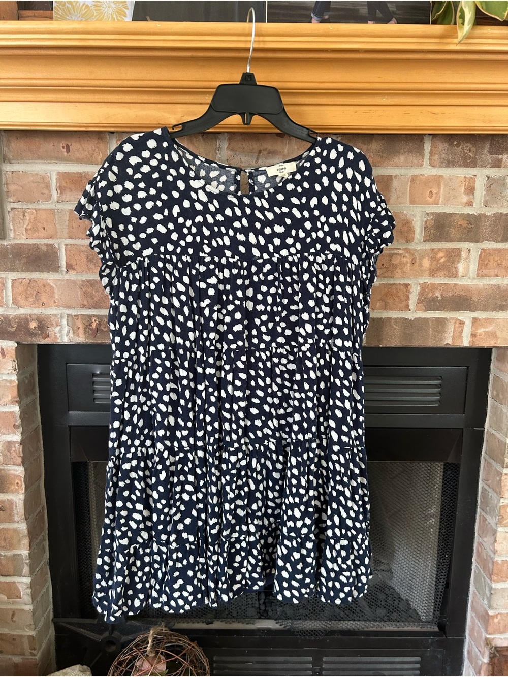 entro Navy and White Printed Short-Sleeve Tiered Mini Dress